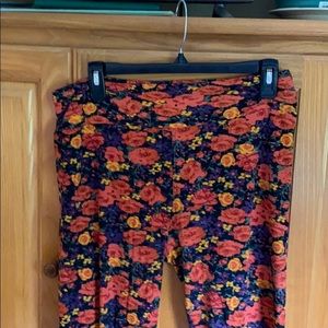 Brand new never worn, Lularoe TC leggings